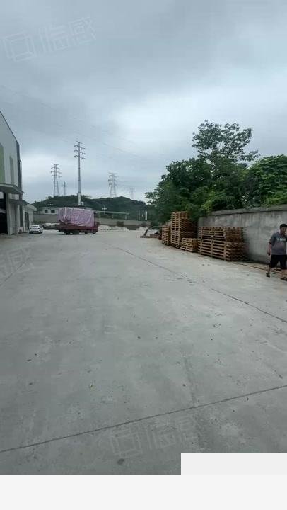 重庆双福独立超大空地厂房，挂车3200平厂房出租单层可架行车，带2台10吨行车