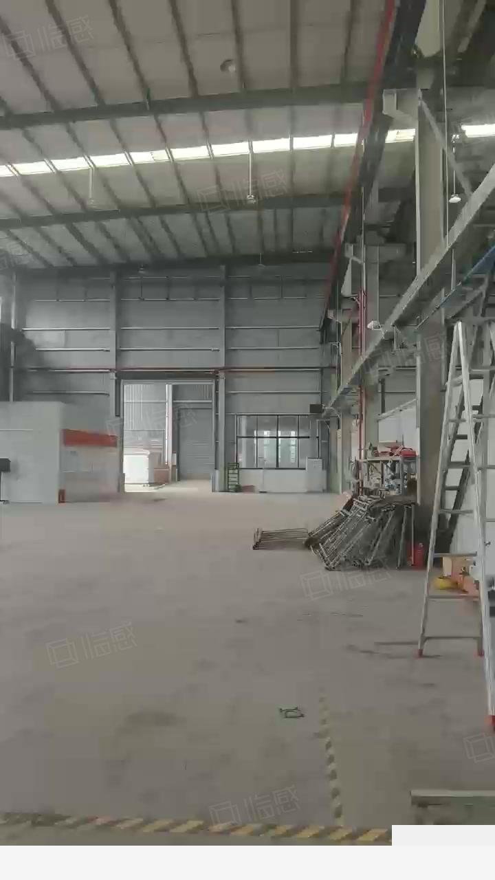 【优质】重庆璧山高新区1500平钢结构厂房带2台行车挂车厂房出租单层