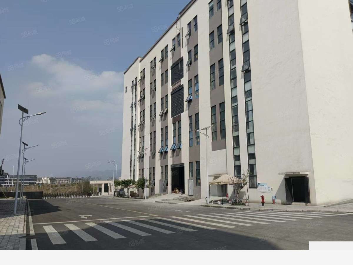 10元厂房出租单层低价，重庆两江新区前沿科技城 3楼4200平米