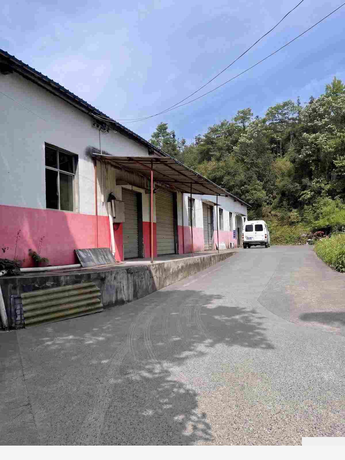 【优质】长沙个人直租｜县1200㎡厂房 带全套设备 大车厂房出租单层