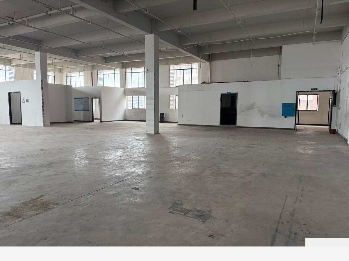 【优质】长沙标准厂房可办环境享受经开区政策支持星沙开元路5500平厂房出租多层