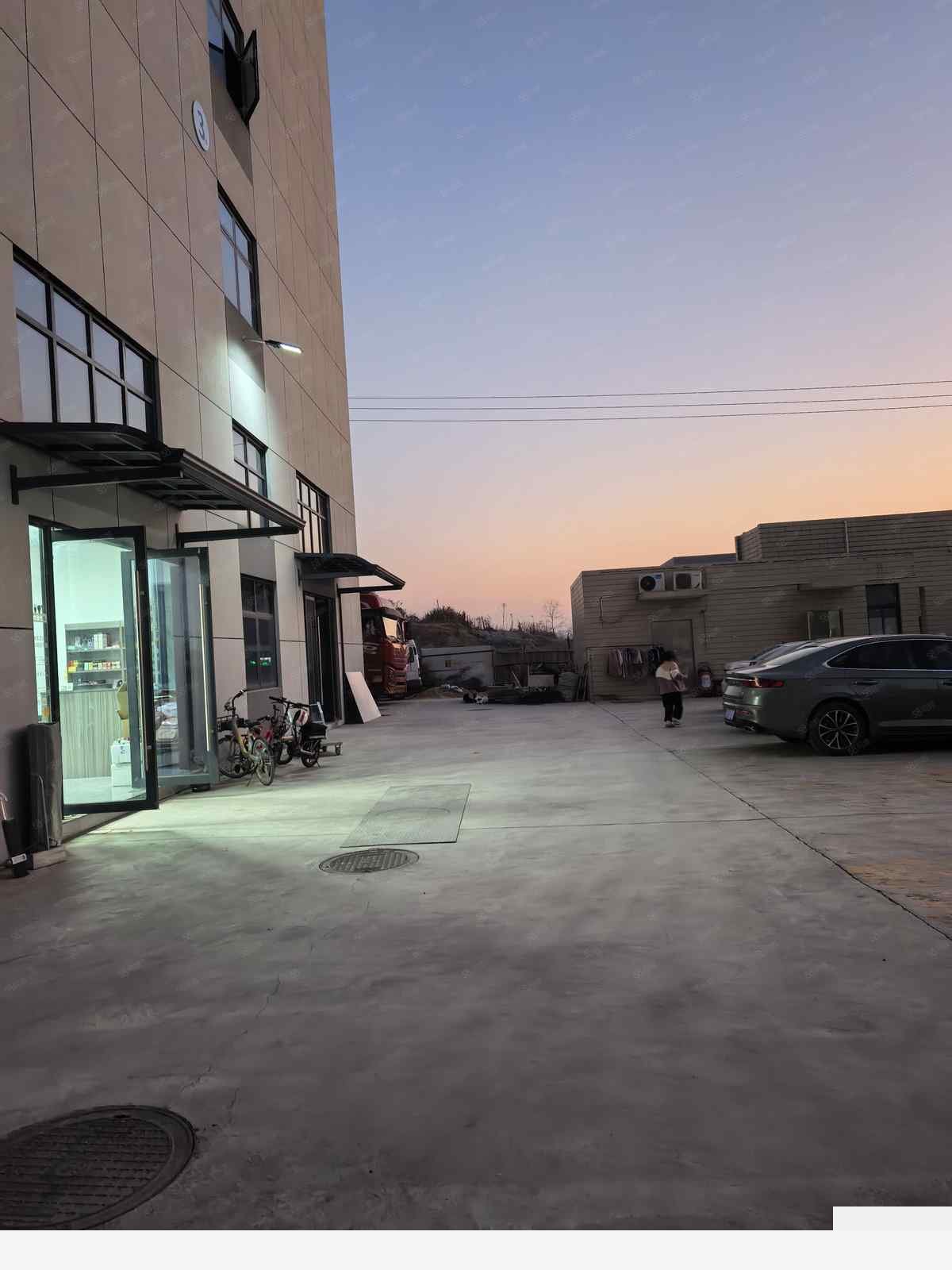 长沙新示范区一楼1000可做门面展厅县县周边厂房仓厂房出租单层通勤便利