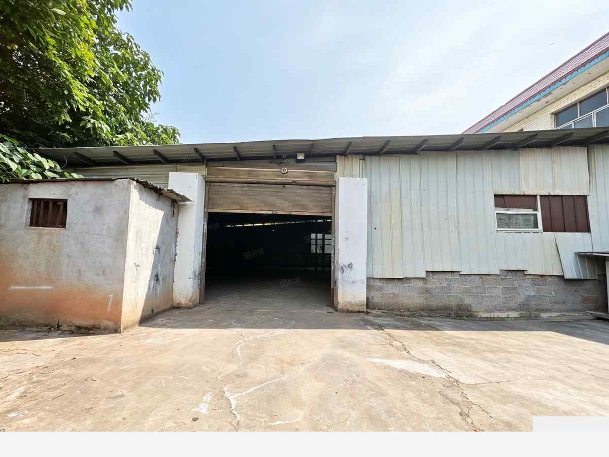 【推荐】长沙房东直租！岳麓区含浦长芷高速旁厂房仓库 可分1100平厂房出租独门独院单层