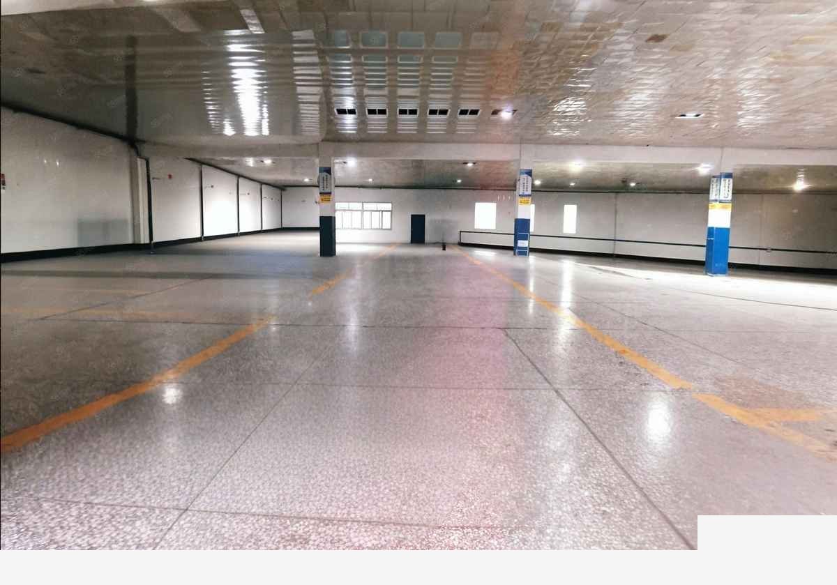 【推荐】青岛城阳独门独院厂房  价格0.28元每天起 近10000平厂房出租多层