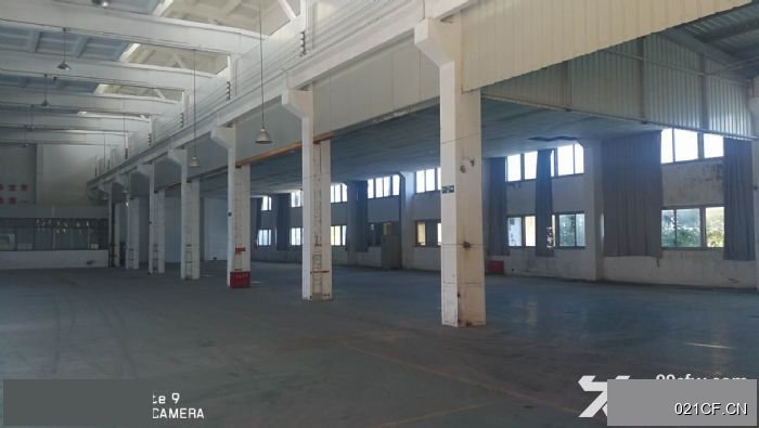 上海南汇康桥热热热周浦底楼贸易生产独栋可架行车可环评仓库出租（上海）厂房出租：配套完善