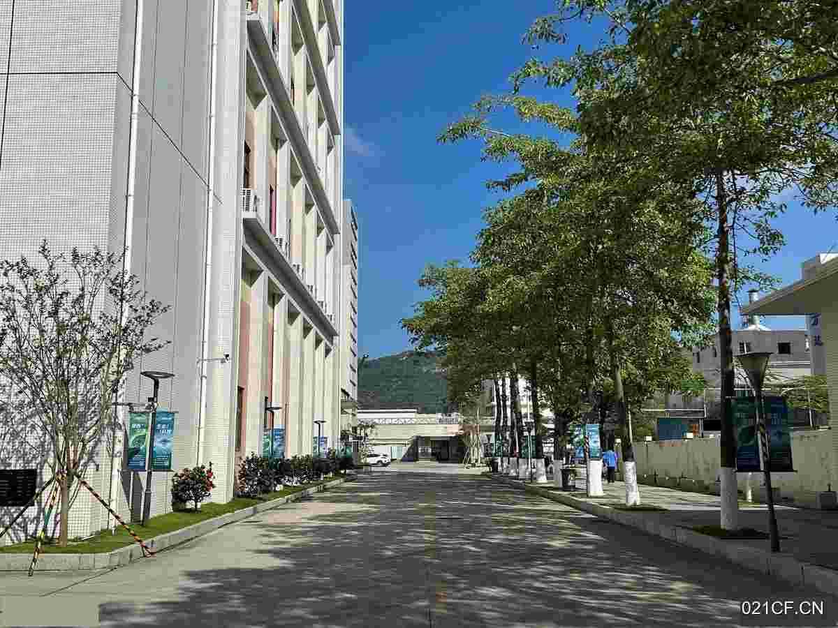 工业园珠海斗门井岸市建泰环保工业园【合规无忧抢占先机】市建泰环多层交通便利厂房出租，配套完善