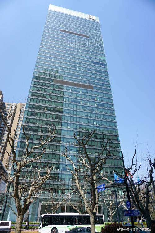 【重点】上海上海嘉定华亭镇 锦江商务楼办公楼出租厂房出租，地铁直达