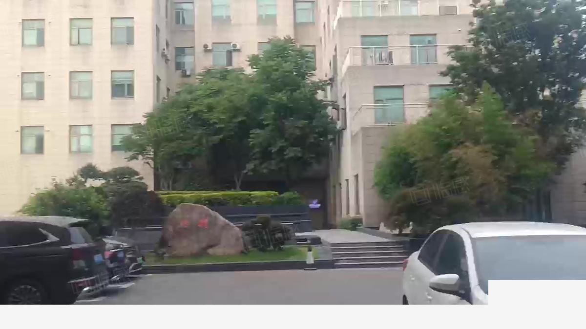 上海嘉定区丰功路一楼厂房仓库马陆厂房仓库土地车（上海）厂房出租：地铁直达