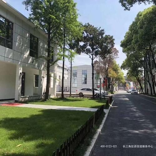 上海宝山月浦镇 上海月浦工业园区厂房出租，交通便利 配套完善 即刻入驻