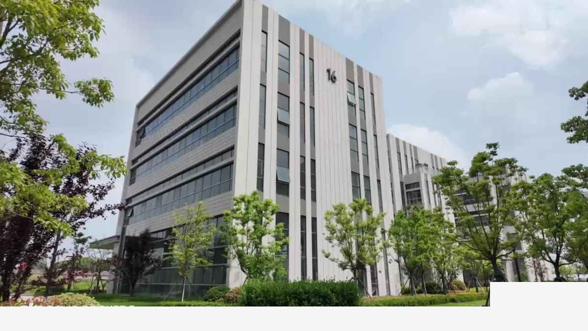 上海松江松公路九亭独栋厂房 起租 大业（上海）厂房出租：配套完善