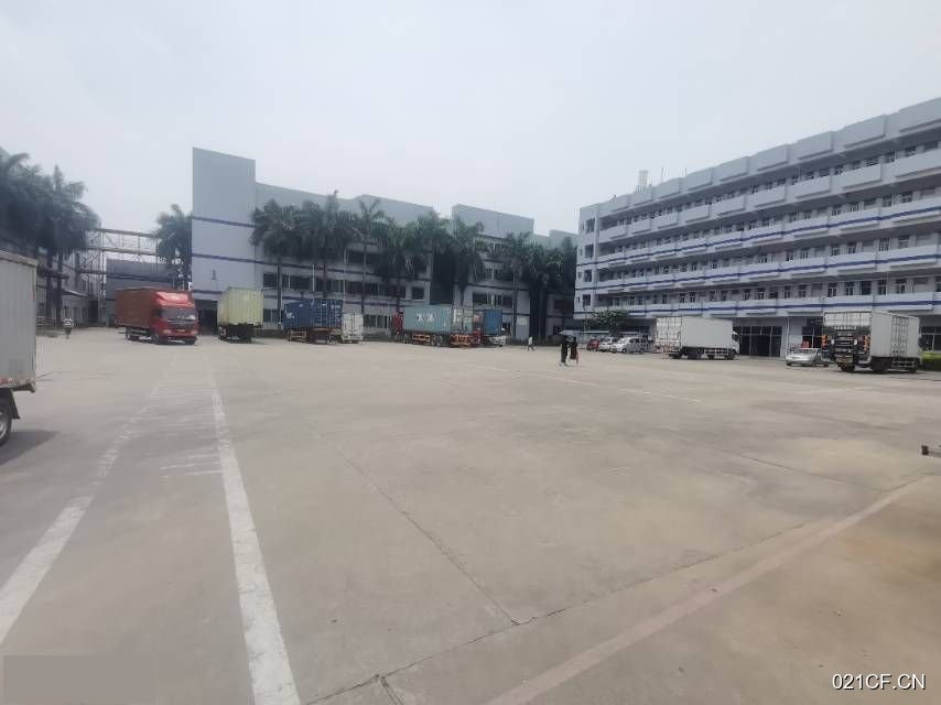 东莞寮步华南工业园靠石大路靠石大路新出原房国有双证超大独门独院全新花园式厂房出租｜工业园，空中花园