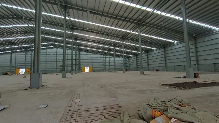 【重点】广州荔湾地铁站附近物流园区万方仓库，进车方便好厂房出租，地铁直达