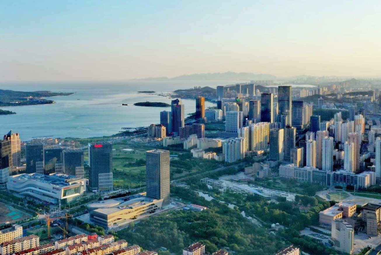 广州独门独院全新厂房 靠近地铁口园区空地的停车位厂房出租：地铁直达