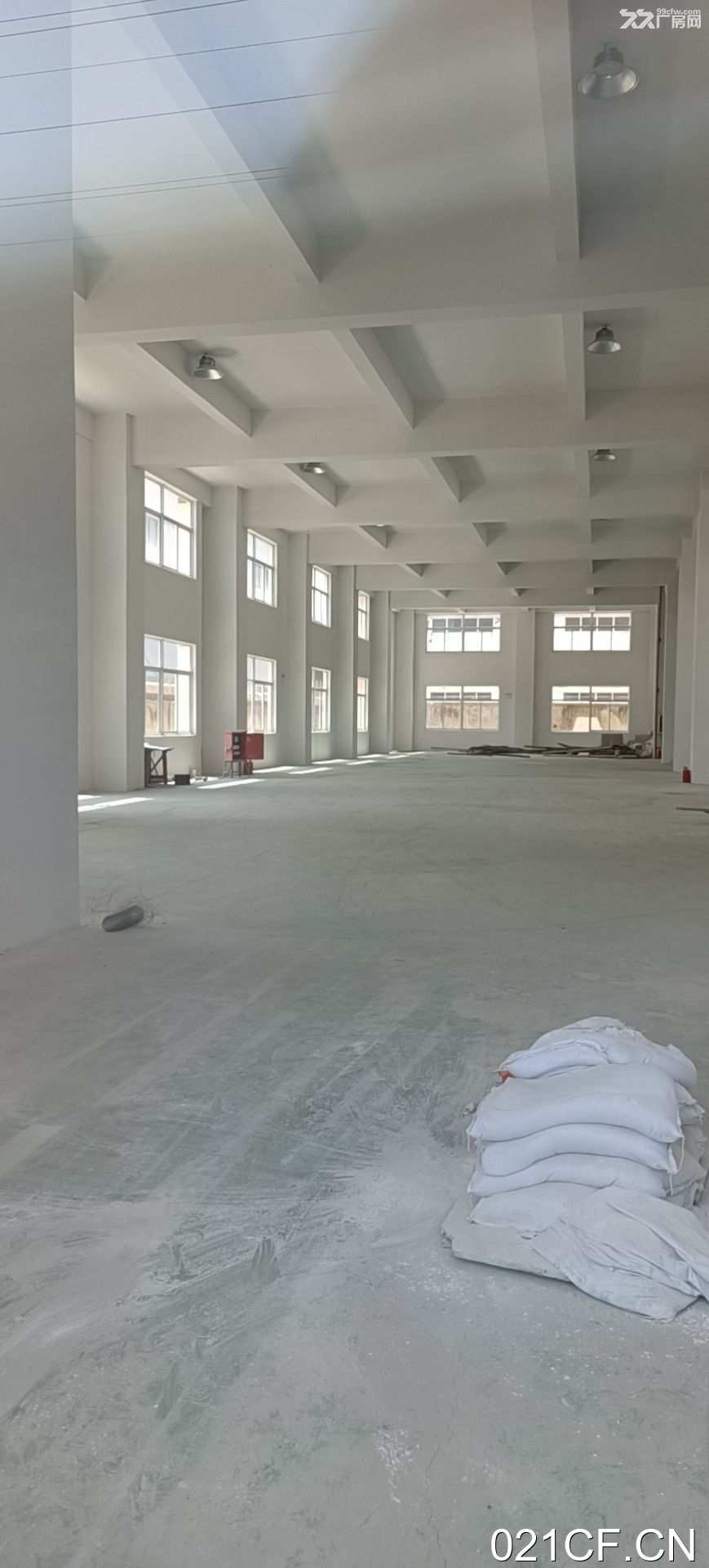 苏州太仓璜泾镇独栋单层1708㎡厂房出租，配套完善