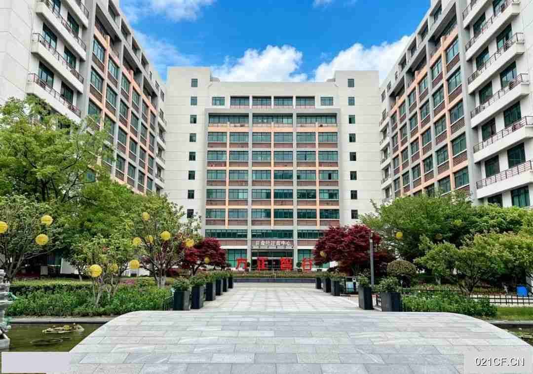 【重点】苏州园区胜浦中环东线快速路精装修小面积室车位充足东沙湖5000㎡地铁可分租厂房出租，地铁直达