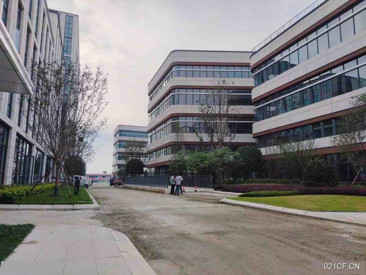 【重点】成都高新西区其他高新电子产业园拥抱联东舒适生产小面积分层43㎡独栋地铁单层厂房出租，地铁直达