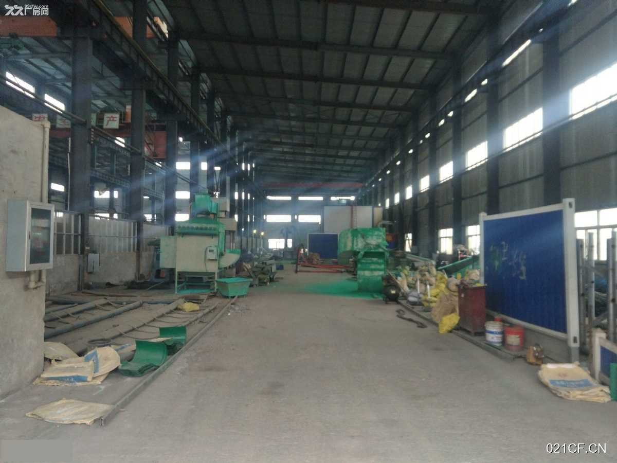 武汉蔡甸柏林行车15吨5吨各一台配套2500㎡独门独院单层大车进出（）厂房出租：配套完善