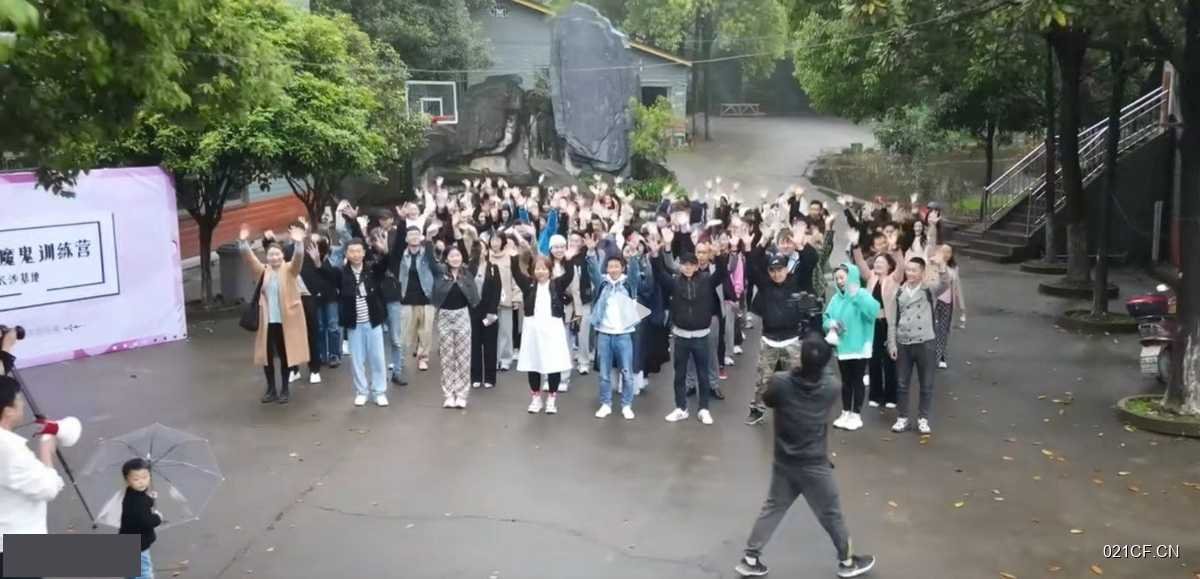 长沙天心周边独栋舞蹈集训基地 带舞房+宿独门独院面积面议厂房出租，配套完善