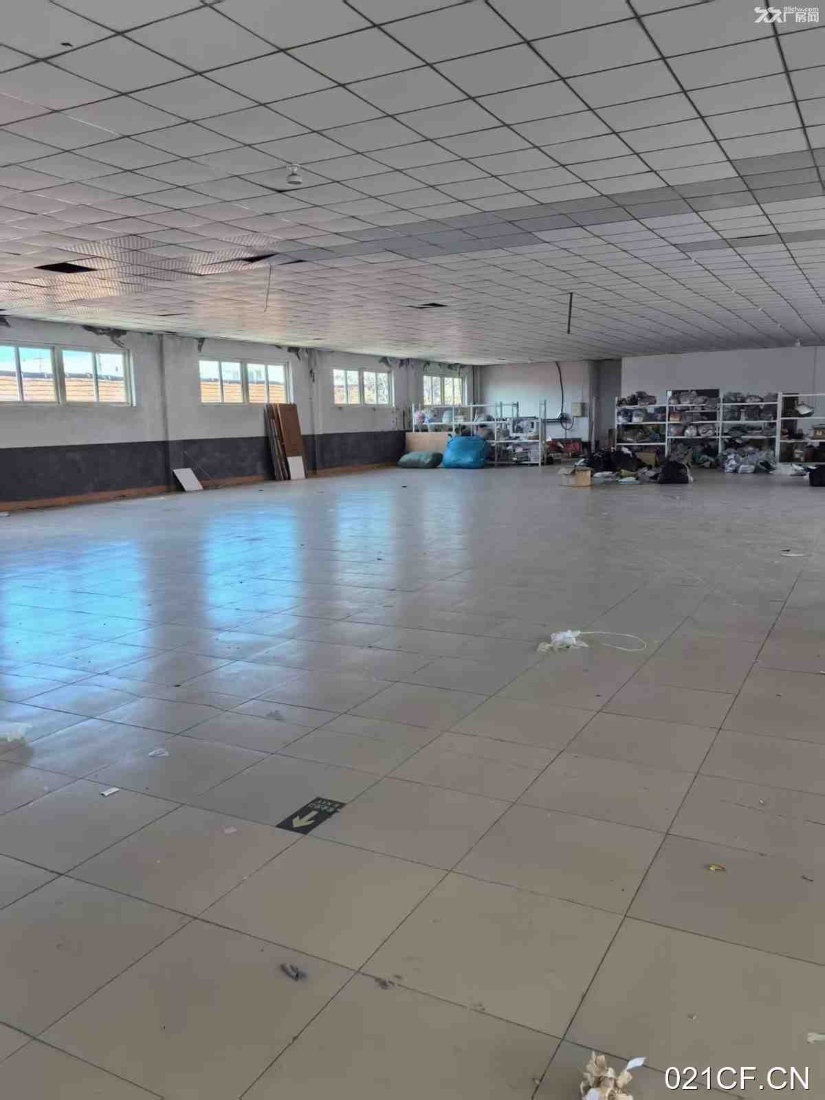 青岛即墨通济3000㎡双层大车进出交通便利厂房出租，配套完善
