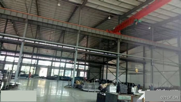 厦门杏林灌口灌南工业区工业区标准钢结构带行车1100㎡标准厂房可架行车单层厂房出租，配套完善