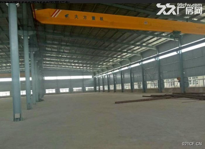 厦门海沧西部工业区凤山324国道边私人钢构带行1300㎡可架行车单层大车进出厂房出租，配套完善