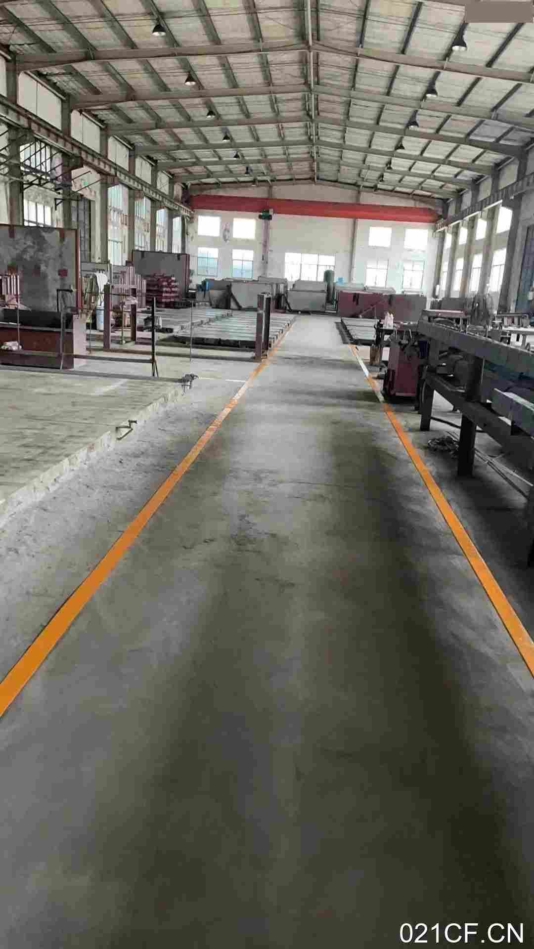 福州闽侯铁岭工业区一期带行车工业区钢结构600㎡标准厂房可架行车单层厂房出租：区位优势明显