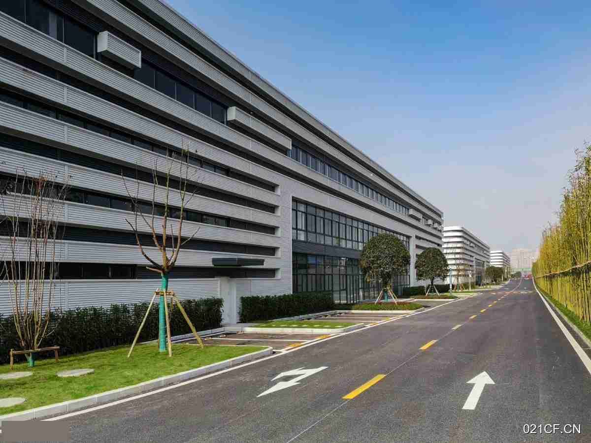 重庆沙坪坝大学城单层钢构公交+轻轨现房起租1400㎡独栋全新（）厂房出租：现房即买即用