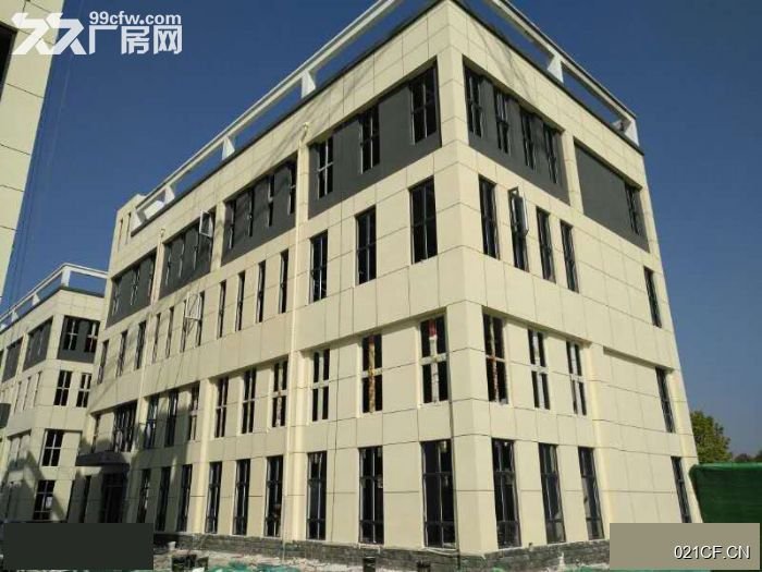 石家庄鹿泉西三环外石铜路碧水街81号石铜路三层独栋全新可环评1200㎡多层厂房出售，配套完善