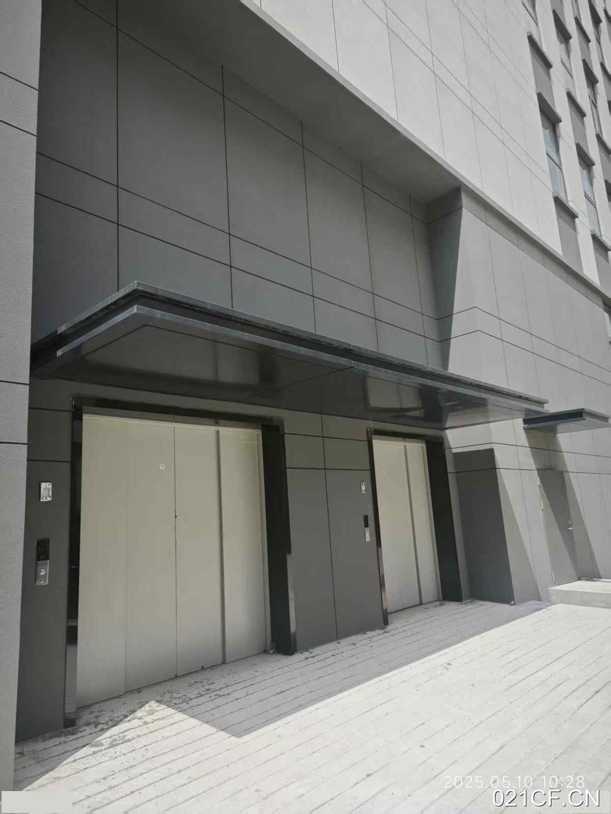 南京江宁开发区区高速口 独栋大楼 生产研发120000㎡地铁全新厂房出售｜开发区，紧邻高速