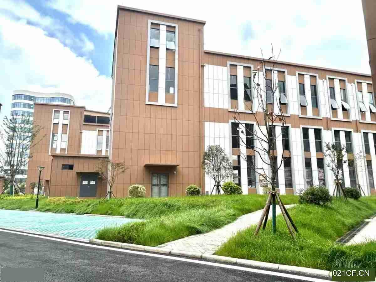 高新区贵阳白云可津森阳产业园云高新区可津森阳产业园高新区1100㎡标准厂房多层全新厂房出售，配套完善