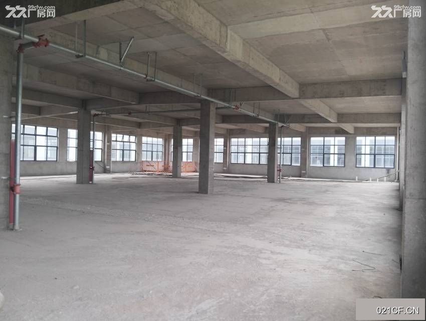 开发区芜湖鸠江位于市经济技术开发区清水河路与祠山路交口东北角。区银峰工投全新对外830㎡单层大车进出厂房出租