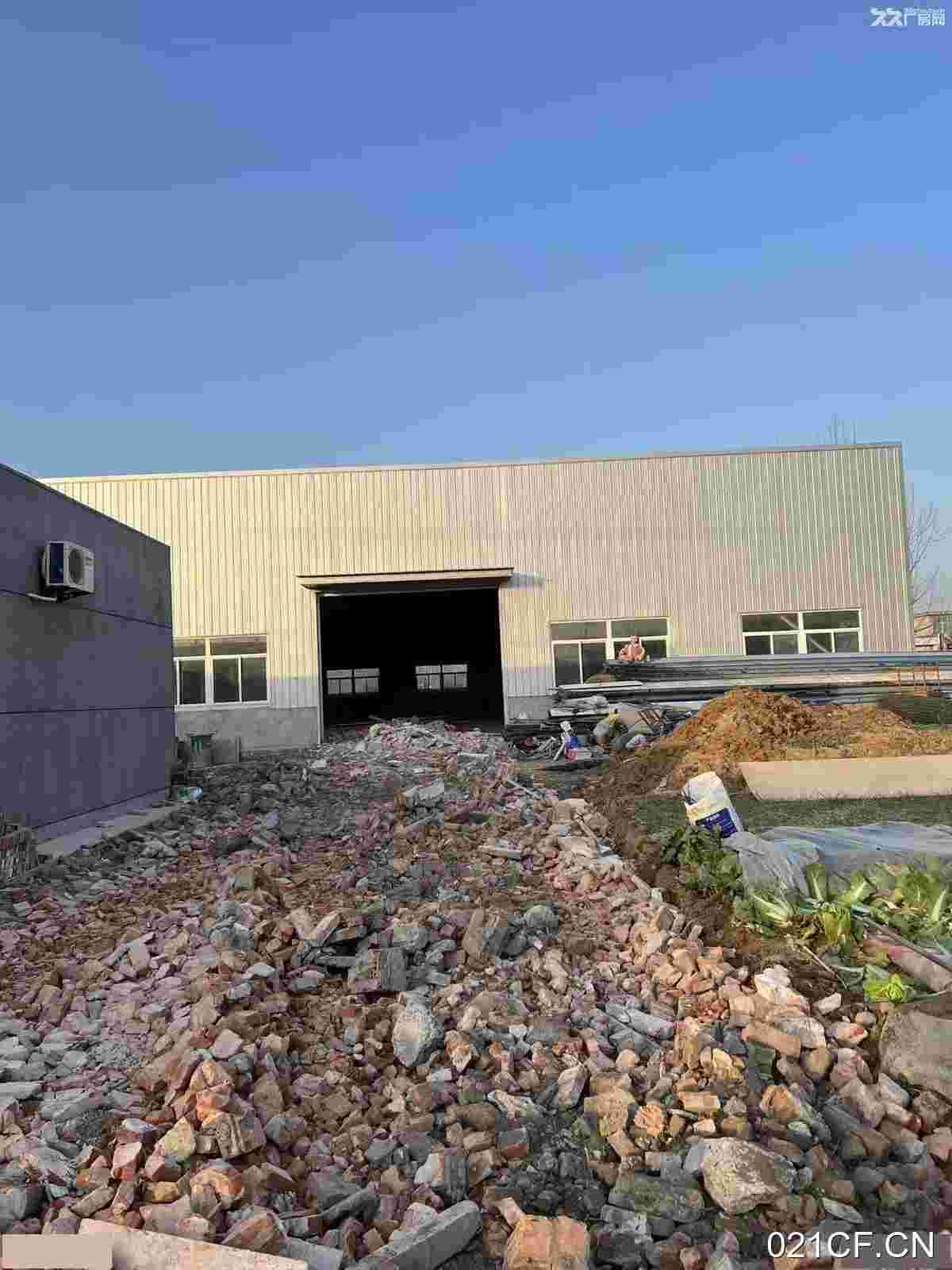 临沂郯城杨集镇程北村标准钢结构30*36大跨度1800㎡标准厂房单层大车进出厂房出租（），配套完善