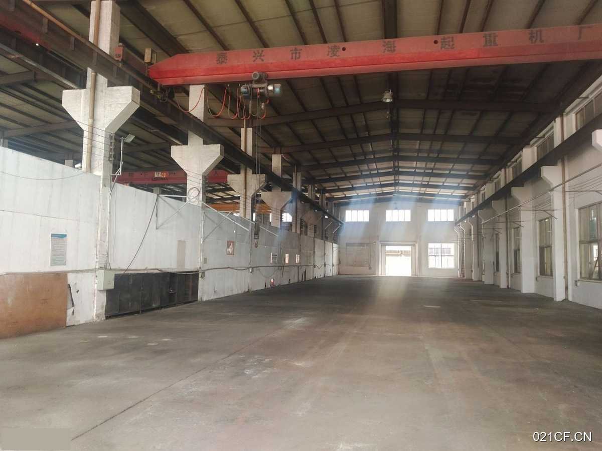 泰州泰兴根思乡工业集聚区1号标准带行车免费三个月靠北高速4200㎡标准厂房可架行车单层（）厂房出租：