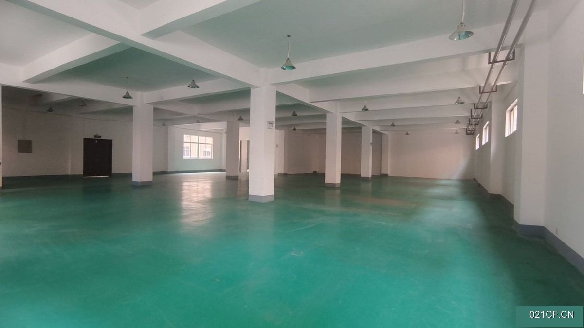 威海环翠张村园区一楼有上下水无中介费可注580㎡可分租厂房出租：区位优势明显
