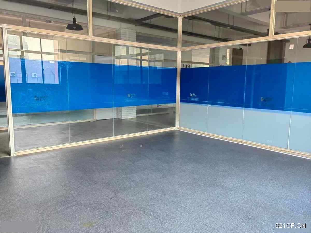 威海环翠张村园区可注册无中介费室52㎡可分租厂房出租：区位优势明显