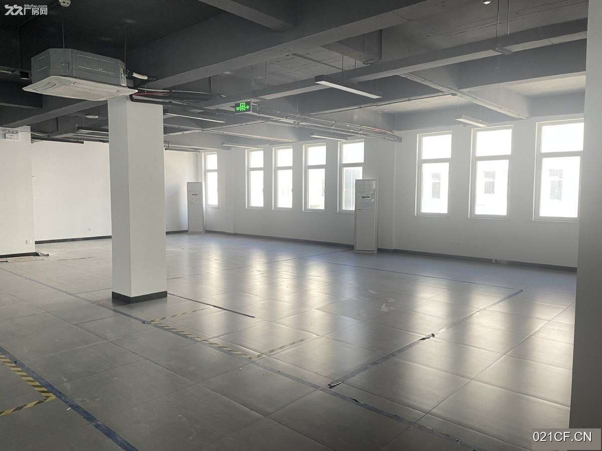威海环翠其他市环翠区嵩山路市区嵩山路106-2号室2000㎡可分租层高4.4米厂房出租｜环翠其他市首