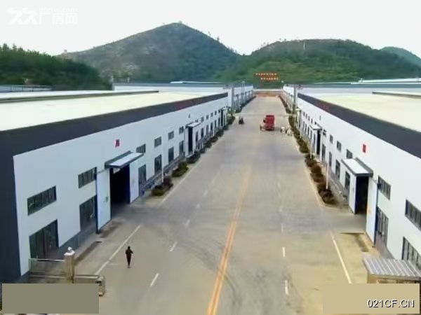工业园赣州寻乌文峰乡工业园石排12米高行车20300㎡可分租层高12米厂房出租：首层12米层高