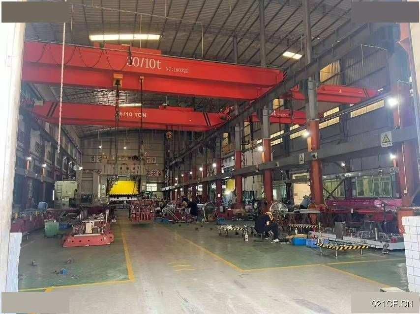 开发区赣州开发区开发区市占地50亩20000㎡独门独院层高12米厂房出售：首层12米层高
