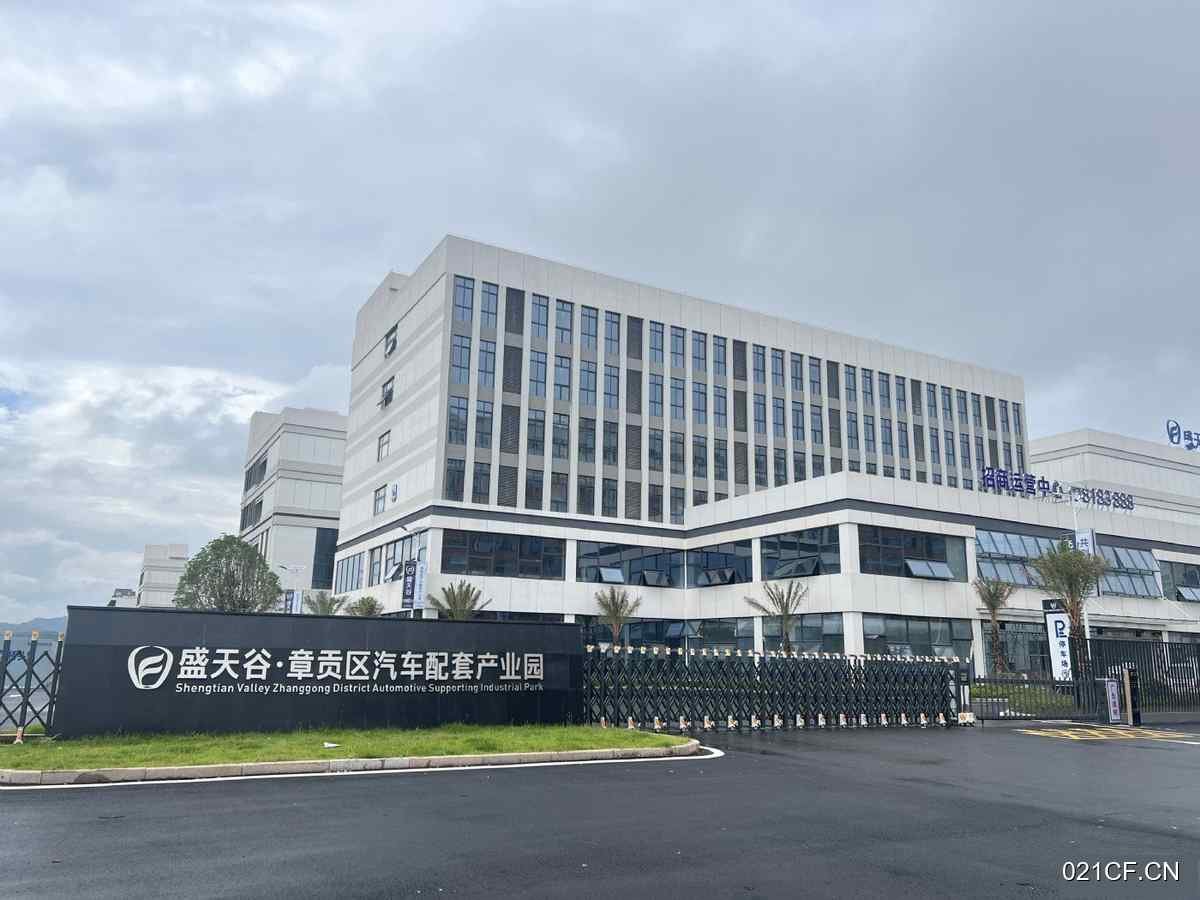 赣州章贡水西高新技术产业园【区】【】全新50年大产权可160000㎡独栋单层厂房出售：区位优势明显
