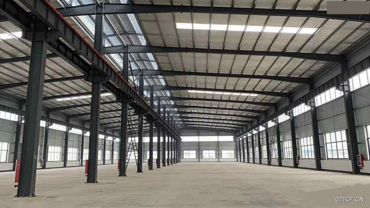 开发区镇江句容开发区洛阳河路99号南京钢结构火车头特价8500㎡地铁单层全新仓库出售厂房出售：地铁直
