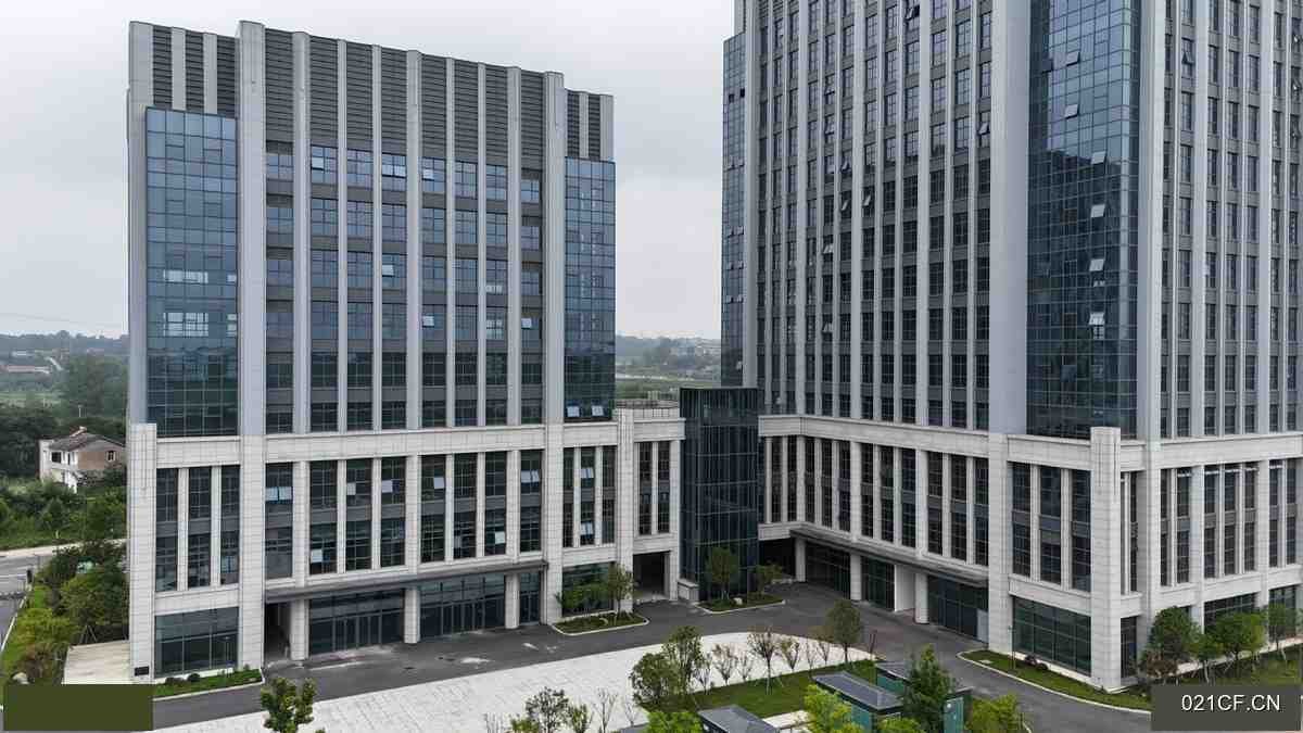 宜昌当阳孵化中心免费入驻名额开启中多层大车进出交通便利厂房出租：区位优势明显