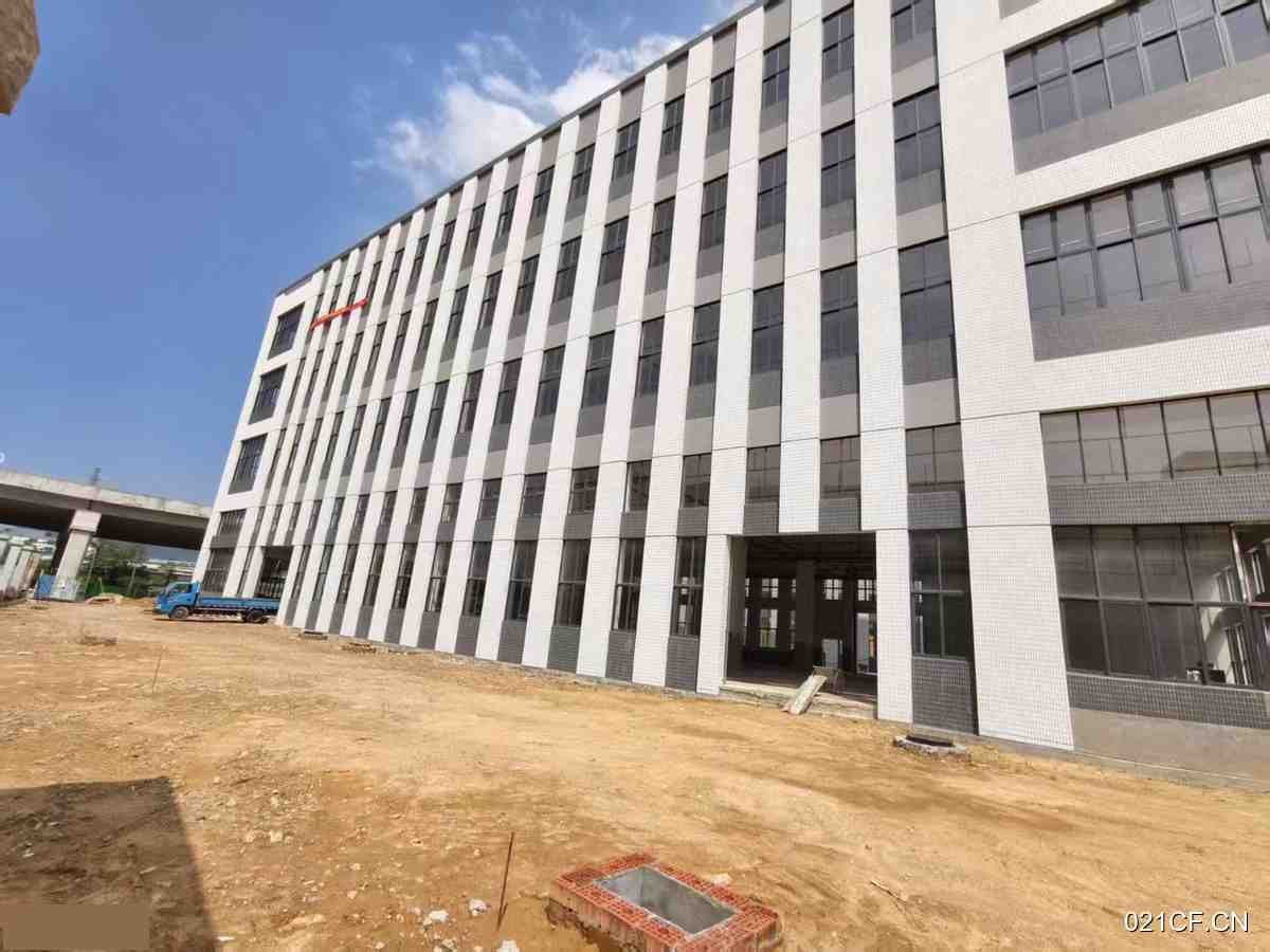 江门蓬江市蓬江市区标准12000方可分租标准厂房多层大车进出厂房出租：区位优势明显
