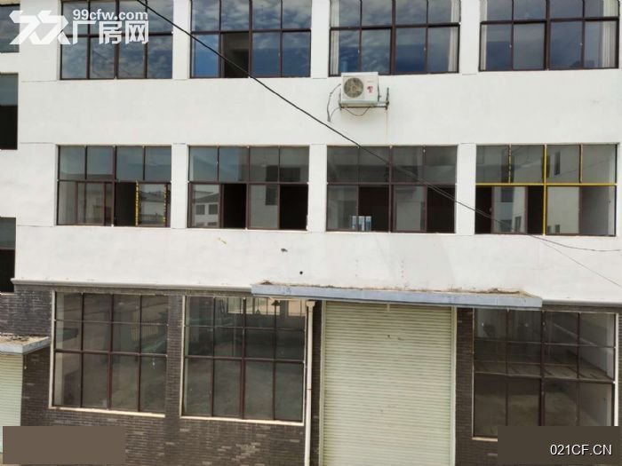 工业园鹰潭余江工业园区雕刻大道三号一千平 三层整栋多层大车进出交通便利厂房出租：区位优势明显