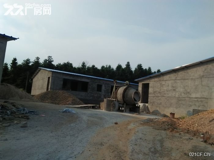 渝水新余市渝水新余市渝水区良山镇白沙要空地有空地要有地理位置优越4000㎡双层大车进出交通便利厂房出厂房出租