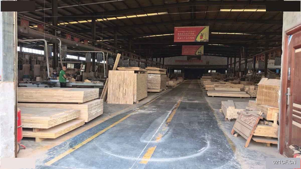 北京德阳广汉向新路大道附近三星堆附近独门独院家具厂单层大车进出厂房出租：区位优势明显