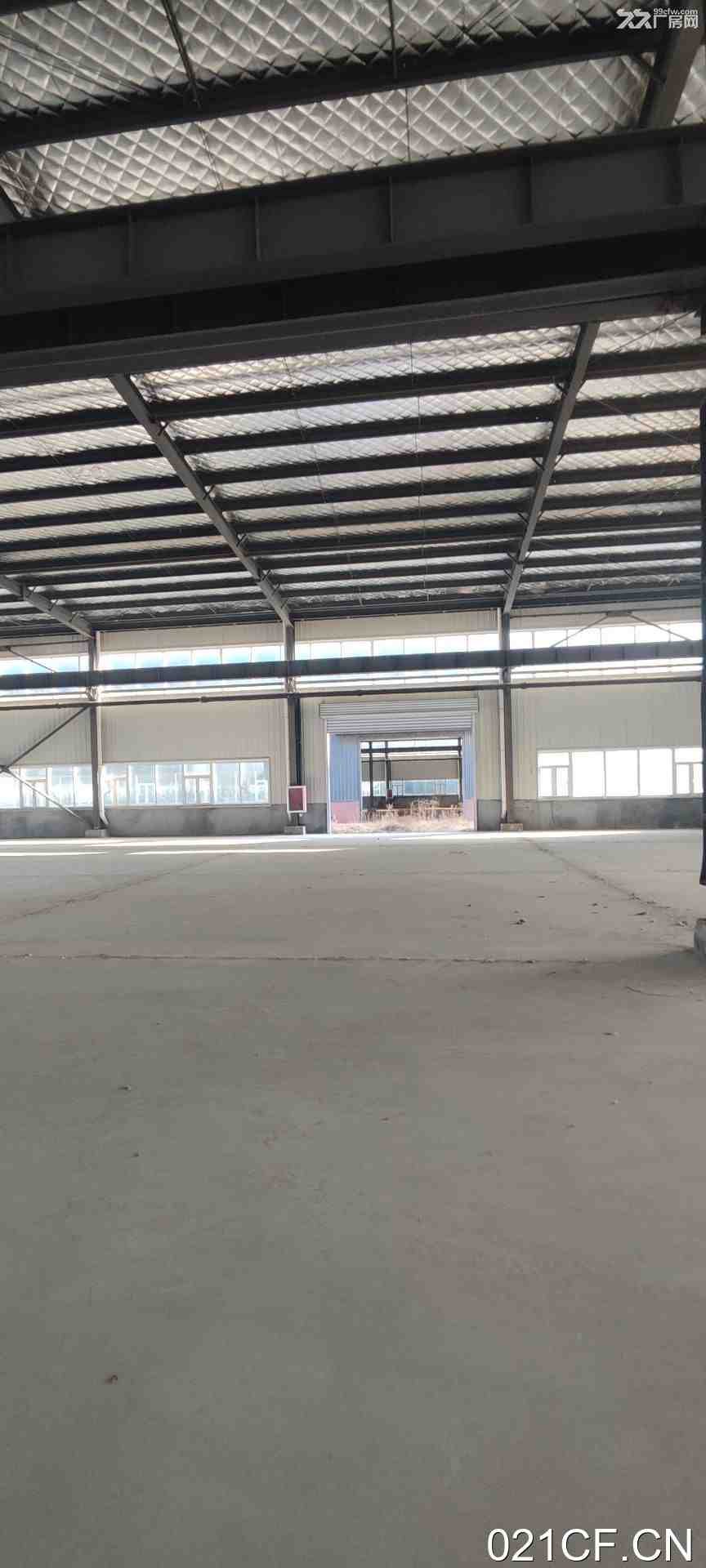 汶上济宁市汶上济宁市汶上县次丘镇北200米新建单层分期付款无利息100㎡标准厂房全新厂房出售：区位优