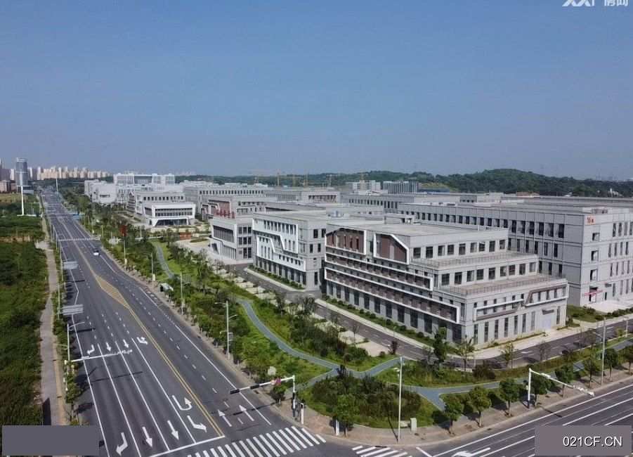 九江市市鄱阳湖生态科技城对外满足各类企业生产需求12000㎡可分租层高7.5米厂房出租：首层7.5米