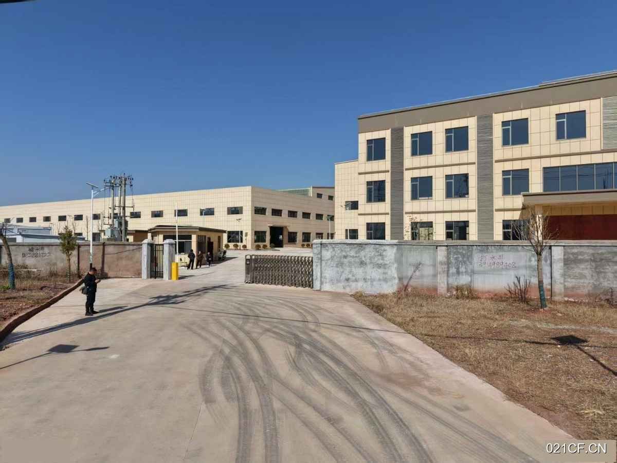 九江永修昌九快速路与恒丰红绿灯路口()独门独院一手价格从优现本8600㎡全新可分租厂房出租（），配套