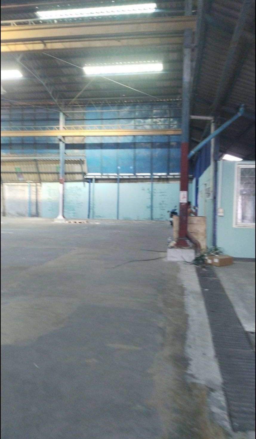 泰国曼谷仓库环境