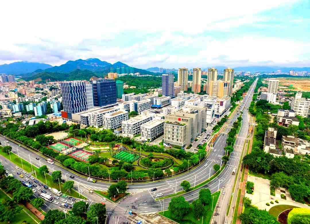 厂房车间与载体环境示意图（图文无关，仅供参考）